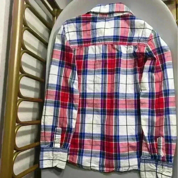 Boy holiday OshKosh B’gosh plaid striped flannel button down no flaws size 6 - Picture 2 of 3